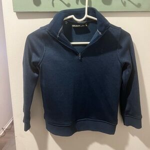 Under Armour Kids/Boys sweater size youth small. Navy blue.